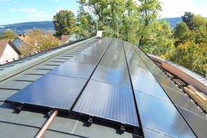 S-5-B-Mini-PV-anlage-Kupferdach-Zürich-6-18